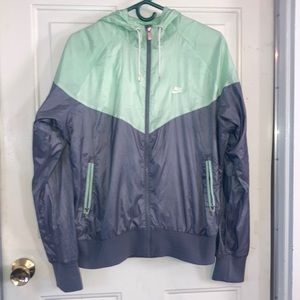 Nike windbreaker